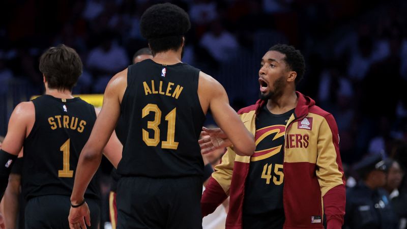 2025 04 29t010140z 1992646726 mt1usatoday26040112 rtrmadp 3 nba playoffs cleveland cavaliers at miam.jpeg